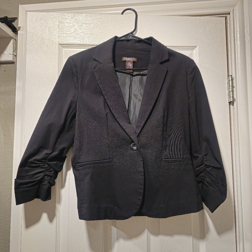 Elegant Black Women's Blazer